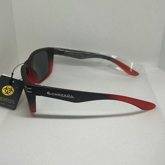 Biohazard Classic Mirrored Mens Sunglasses - Picture 2 of 3